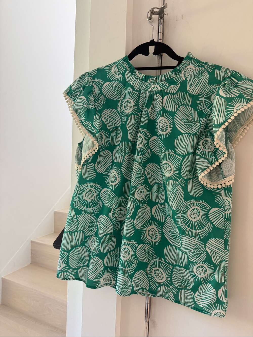 THML Green and White Floral Flutter-Sleeve Top